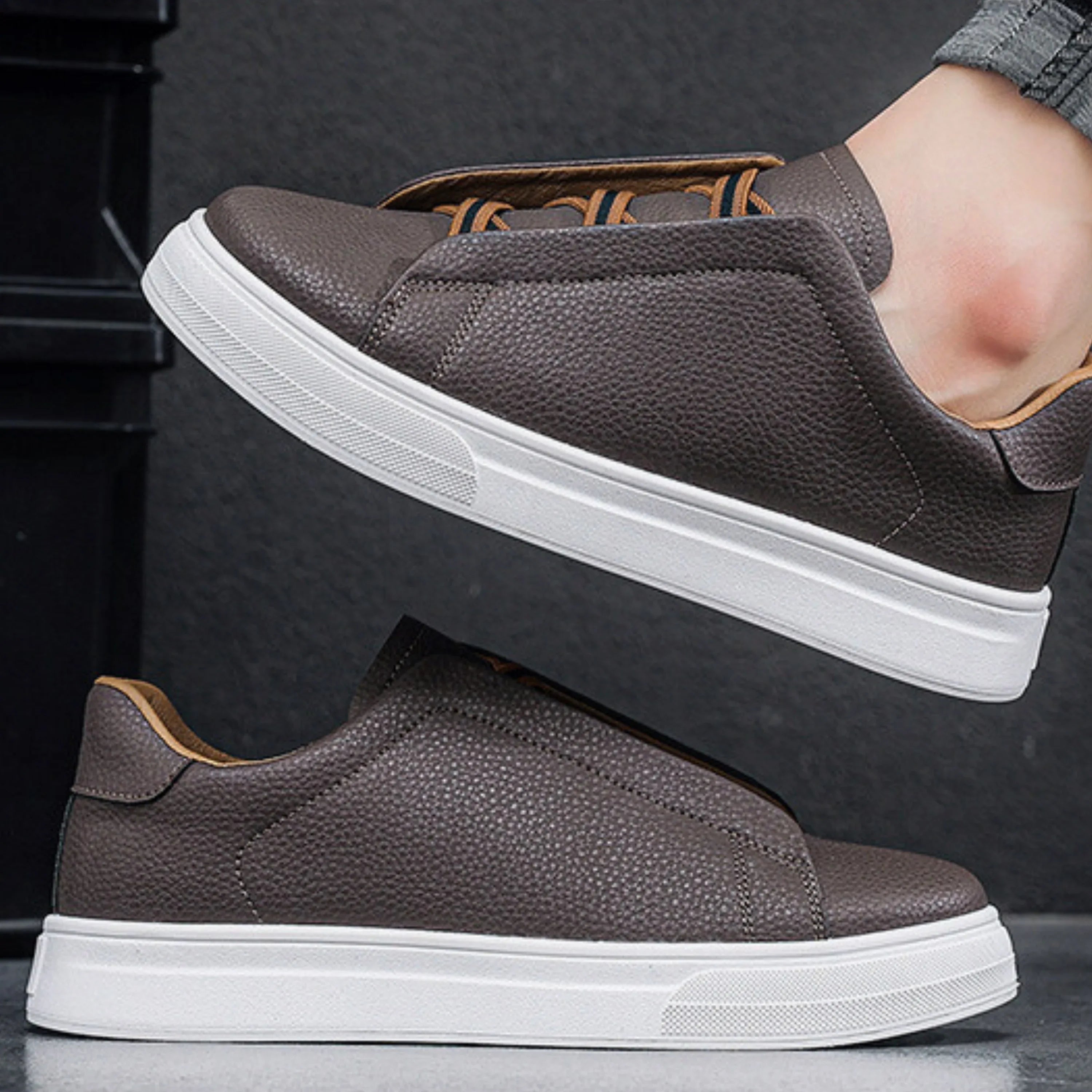 HARRISON OF CALIFORNIA | SLIP-ON SNEAKERS FOR MEN